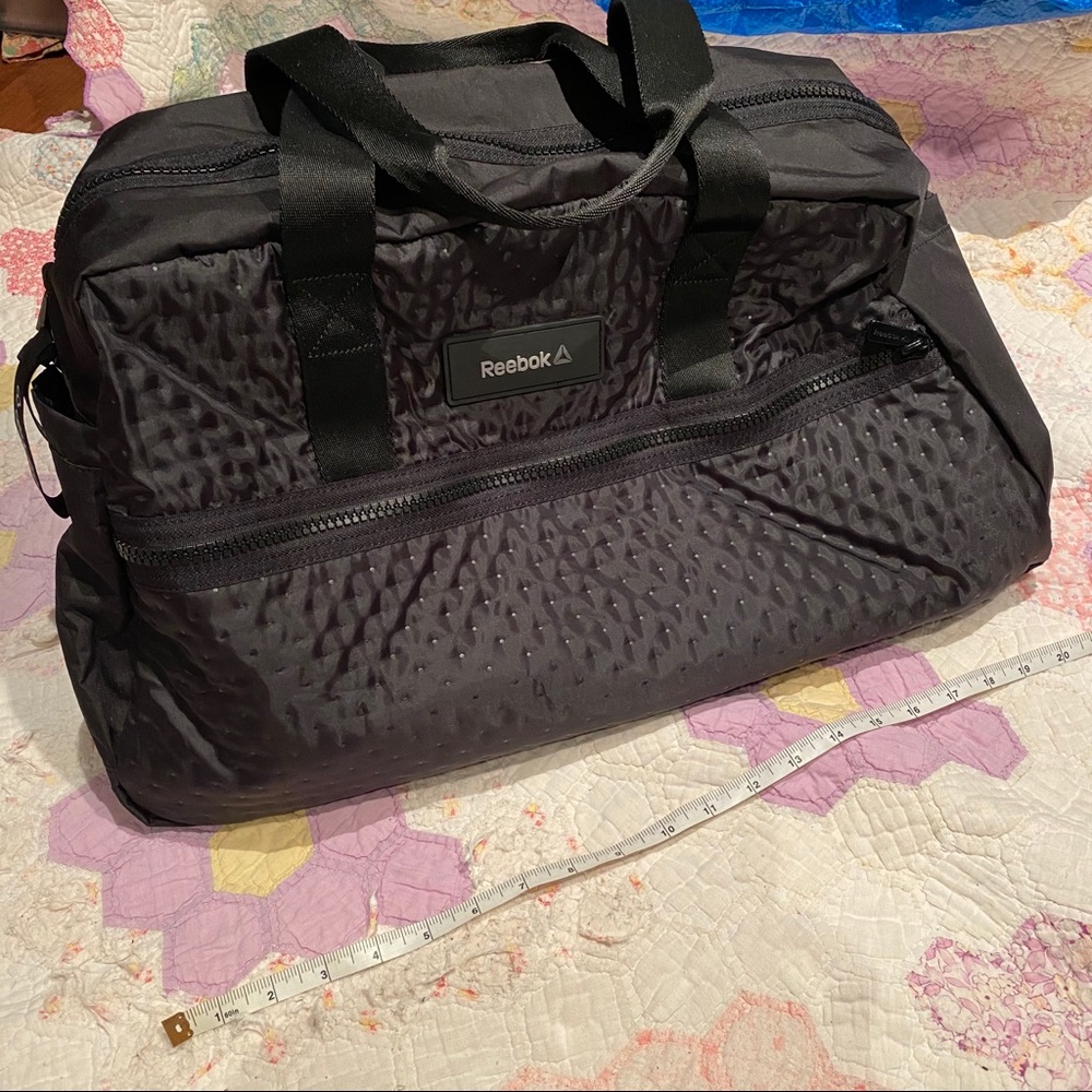 Reebok Black Gym Bag Quilted Girl Gang Up Showtime